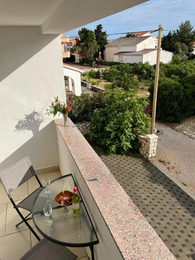 Novalja Apartments By Nena Exterior foto